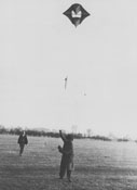 Kite with transmitter for Direction Finding Tests. Chapman and R.H.Barfield. 
		  Ditton Park. 1929.